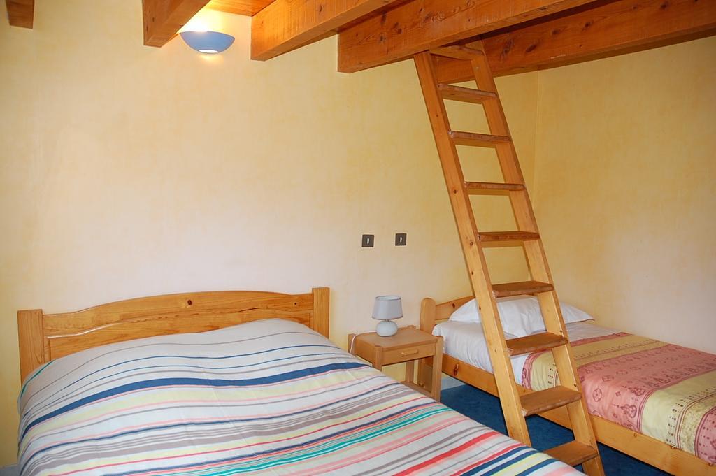 Les Airelles Hotel Saint-Cirgues-en-Montagne Room photo