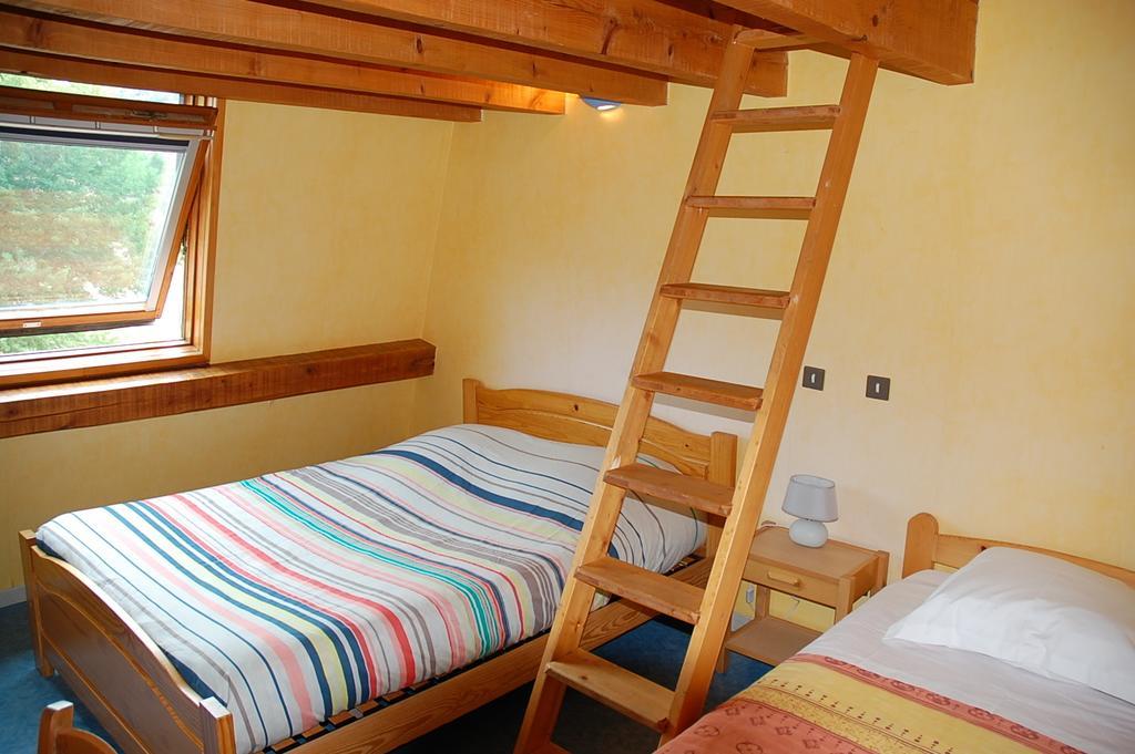 Les Airelles Hotel Saint-Cirgues-en-Montagne Room photo
